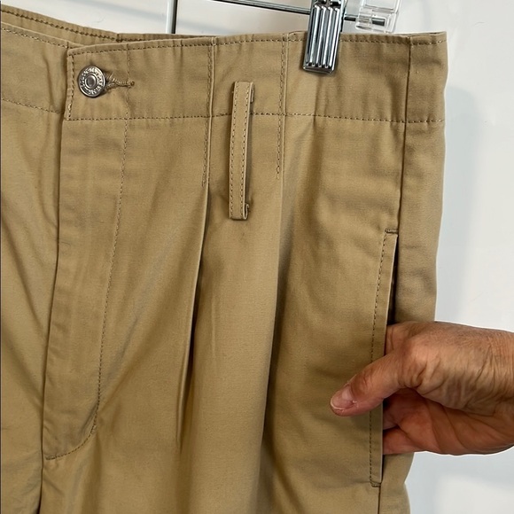 LEVI’S PREMIUM Khaki High Waist Cotton Pants Chinos Tapered Pleated, Size 30 - Picture 10 of 14